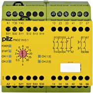 PNOZ XV3.1P 3/24VDC 3n/o 1n/c 2n/o t安全繼電器